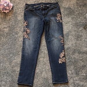 Ladies WHBM Blue Jeans. The SLIM. Sz 10